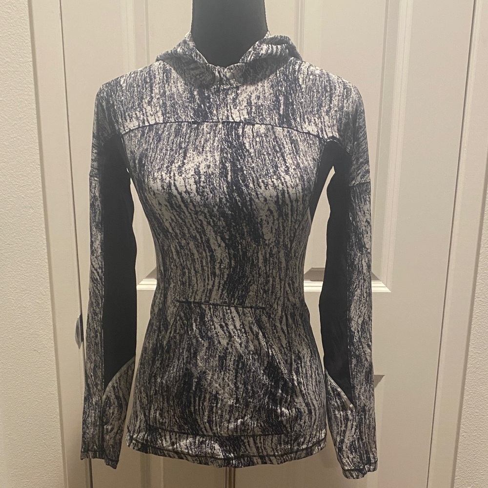 EUC Lululemon Runbeam